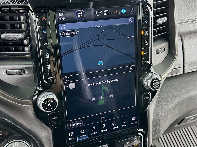 Ram 1500 Vehicle Full-screen Gallery Image 19