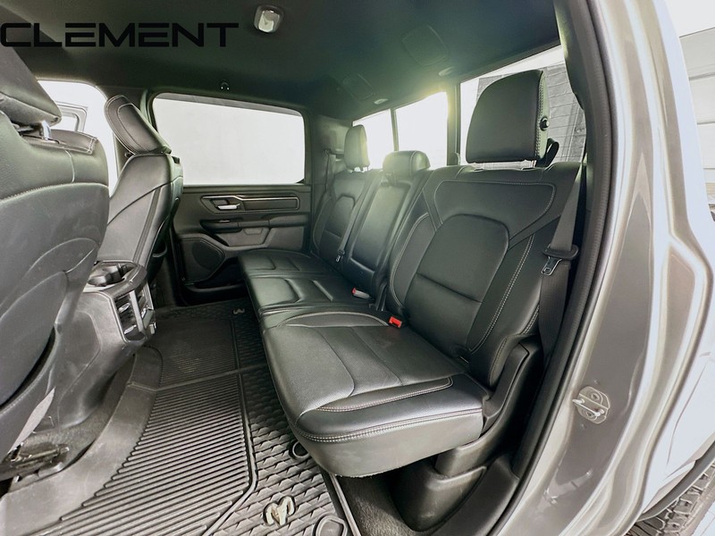 Ram 1500 Vehicle Full-screen Gallery Image 33