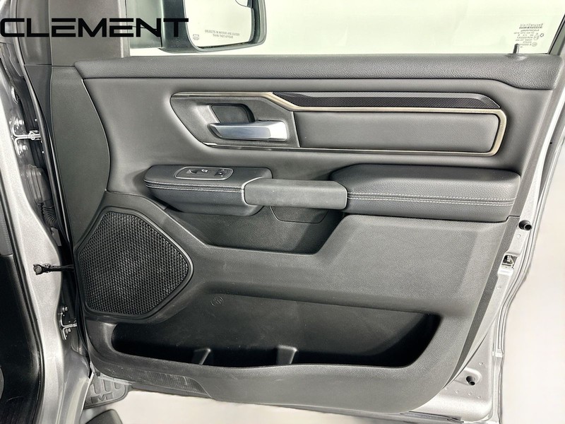 Ram 1500 Vehicle Full-screen Gallery Image 37