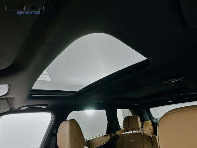 Hyundai Palisade Vehicle Full-screen Gallery Image 22