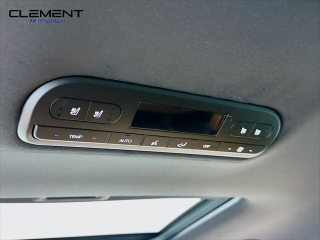 Hyundai Palisade Vehicle Full-screen Gallery Image 30