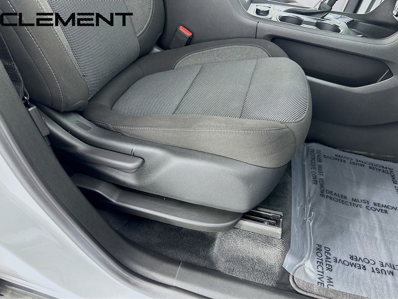 Chevrolet Traverse Vehicle Full-screen Gallery Image 35