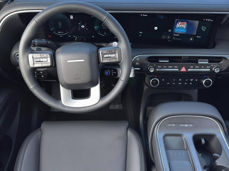 Hyundai Palisade Vehicle Full-screen Gallery Image 17