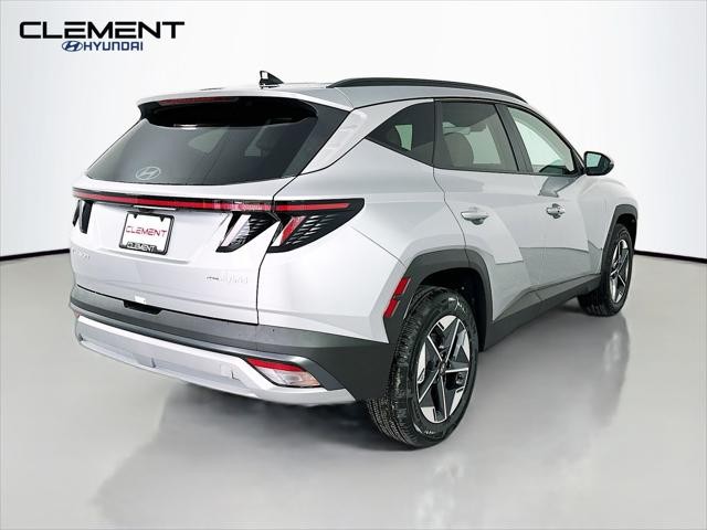 Hyundai Tucson Hybrid Vehicle Full-screen Gallery Image 6