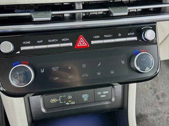 Hyundai Tucson Hybrid Vehicle Full-screen Gallery Image 19