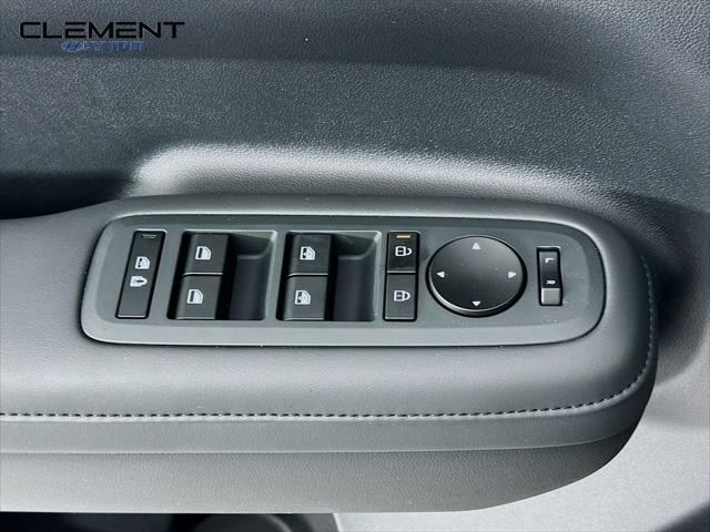 Hyundai Santa Fe Vehicle Full-screen Gallery Image 22