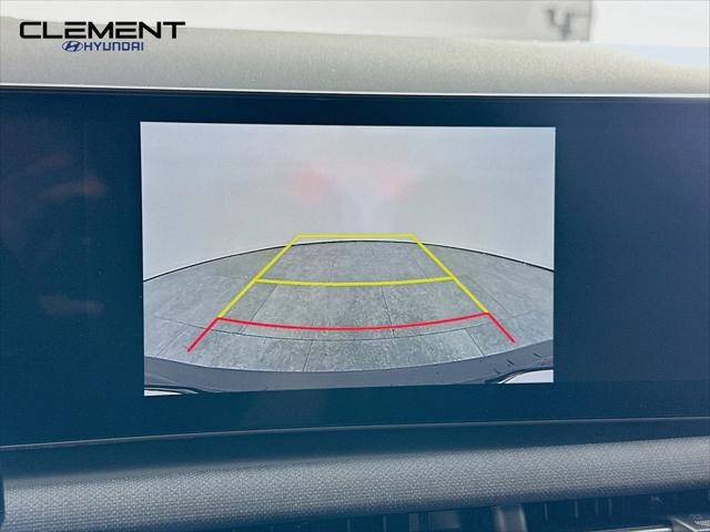 Hyundai Tucson Vehicle Full-screen Gallery Image 18