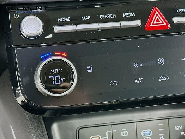 Hyundai Tucson Vehicle Full-screen Gallery Image 20
