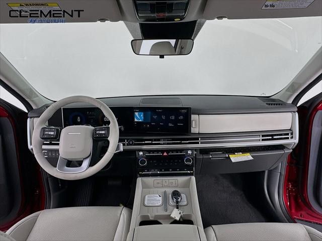 Hyundai Santa Fe Hybrid Vehicle Full-screen Gallery Image 11