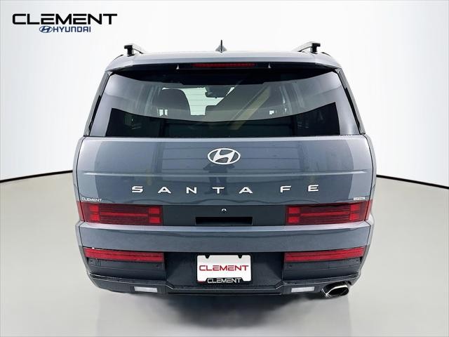Hyundai Santa Fe Vehicle Full-screen Gallery Image 7