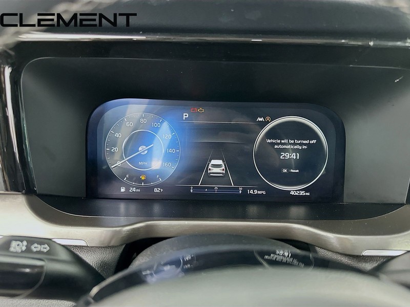 Kia Sorento Vehicle Full-screen Gallery Image 18