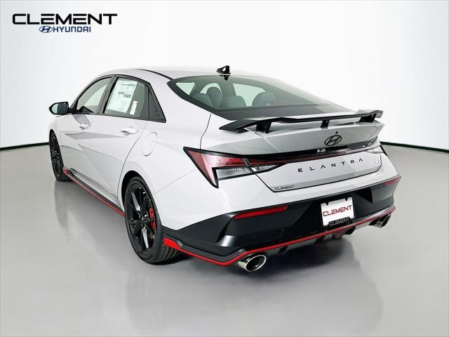 Hyundai Elantra N Vehicle Full-screen Gallery Image 8