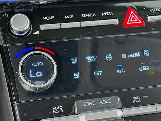 Hyundai Santa Fe Hybrid Vehicle Full-screen Gallery Image 20