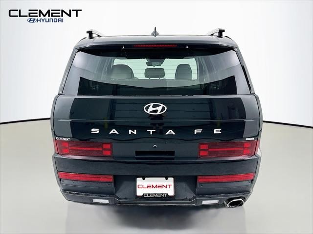 Hyundai Santa Fe Vehicle Full-screen Gallery Image 7
