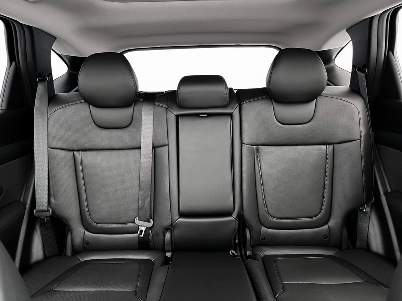 Hyundai Tucson Vehicle Full-screen Gallery Image 16