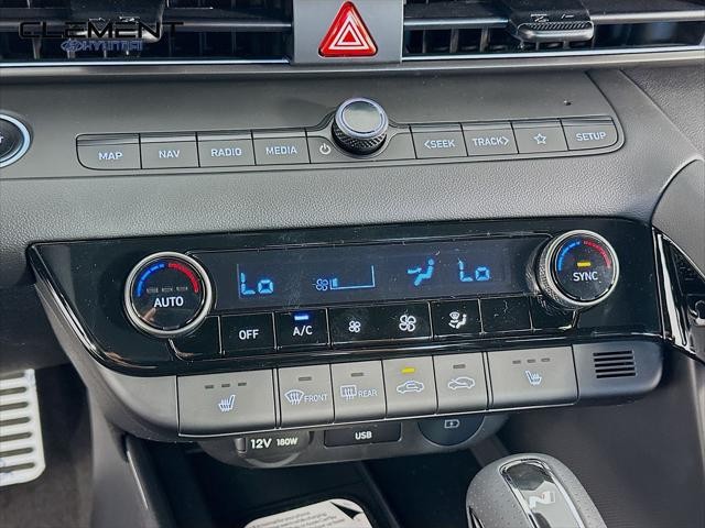 Hyundai Elantra N Vehicle Full-screen Gallery Image 19