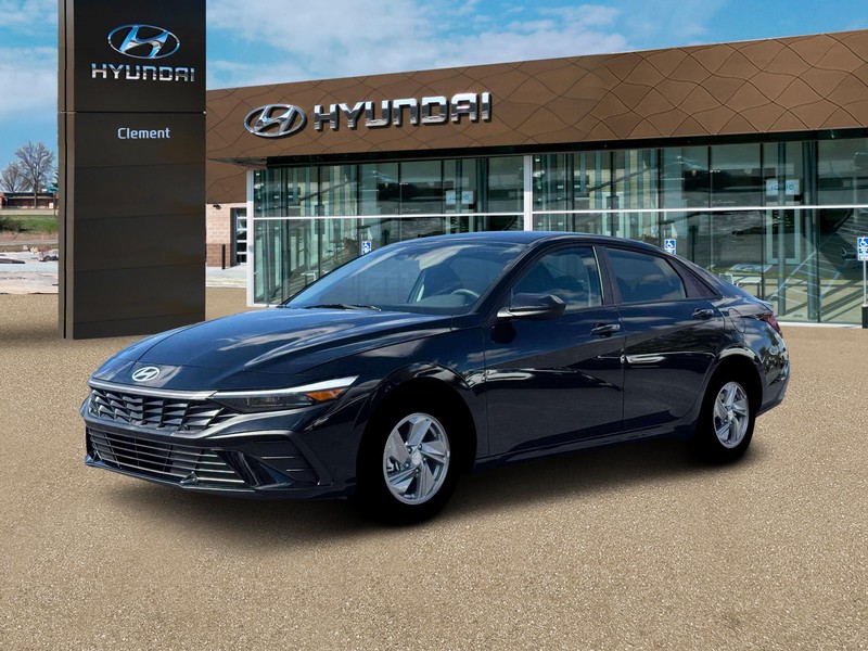 Hyundai Elantra Vehicle Image 02