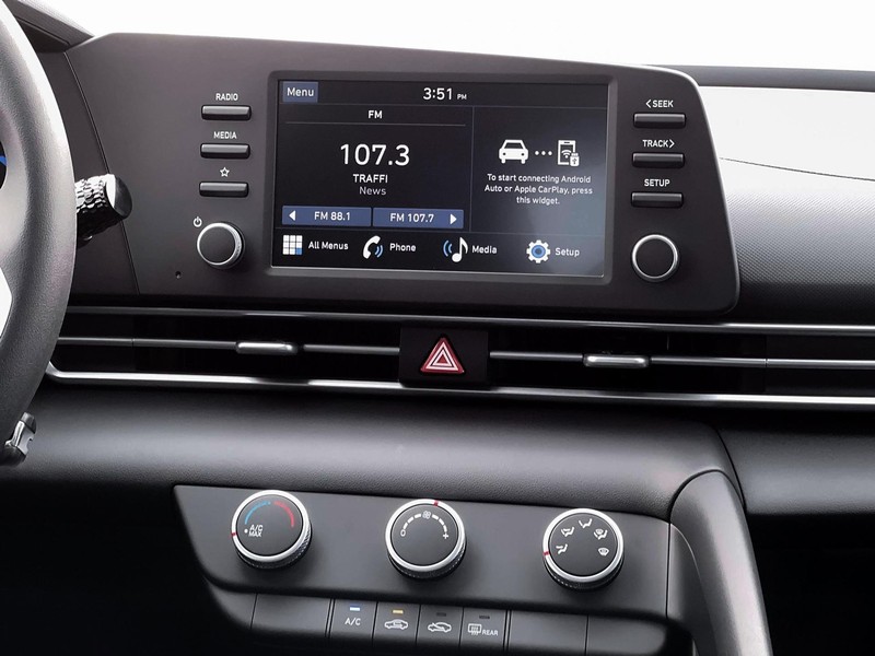 Hyundai Elantra Vehicle Image 19