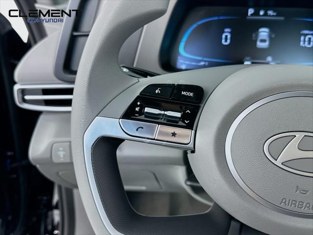 Hyundai Elantra Vehicle Image 14