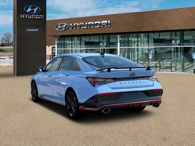 Hyundai Elantra N Vehicle Full-screen Gallery Image 5