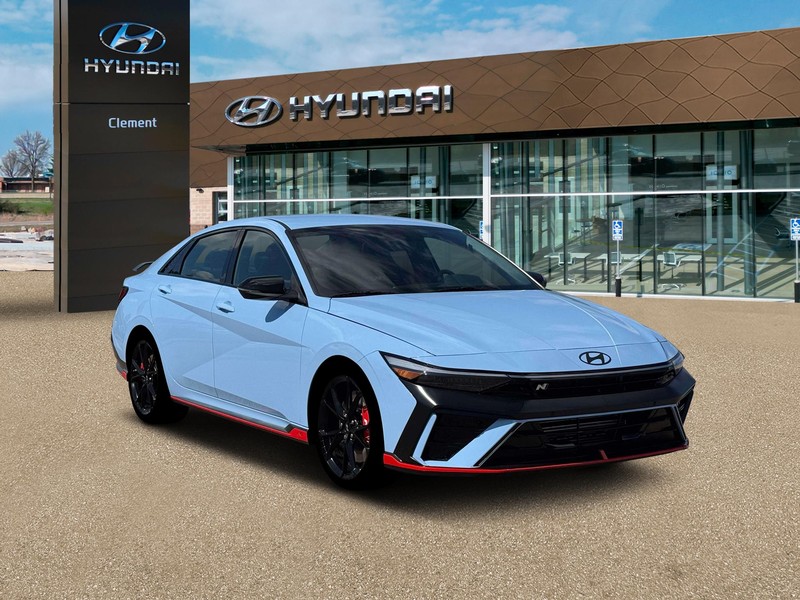 Hyundai Elantra N Vehicle Full-screen Gallery Image 11