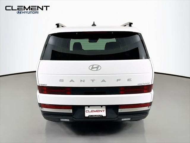Hyundai Santa Fe Hybrid Vehicle Full-screen Gallery Image 7
