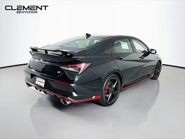Hyundai Elantra N Vehicle Full-screen Gallery Image 6