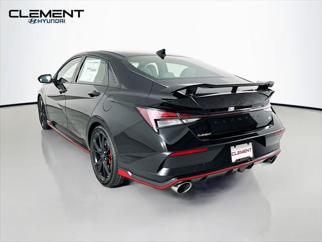 Hyundai Elantra N Vehicle Full-screen Gallery Image 8
