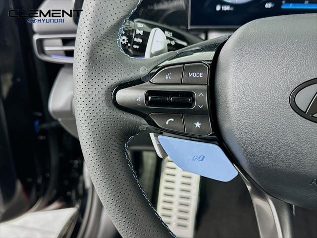 Hyundai Elantra N Vehicle Full-screen Gallery Image 14