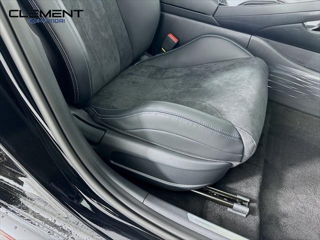 Hyundai Elantra N Vehicle Full-screen Gallery Image 30