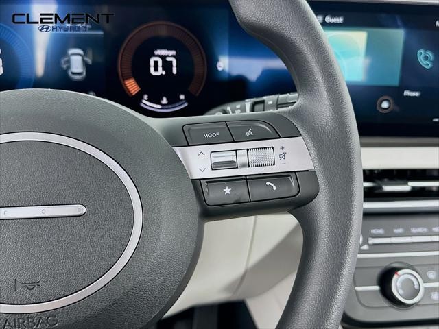 Hyundai Tucson Vehicle Full-screen Gallery Image 15