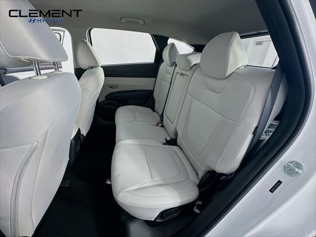 Hyundai Tucson Vehicle Full-screen Gallery Image 26