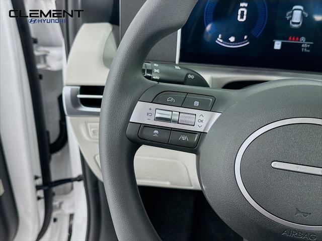 Hyundai Tucson Vehicle Full-screen Gallery Image 14