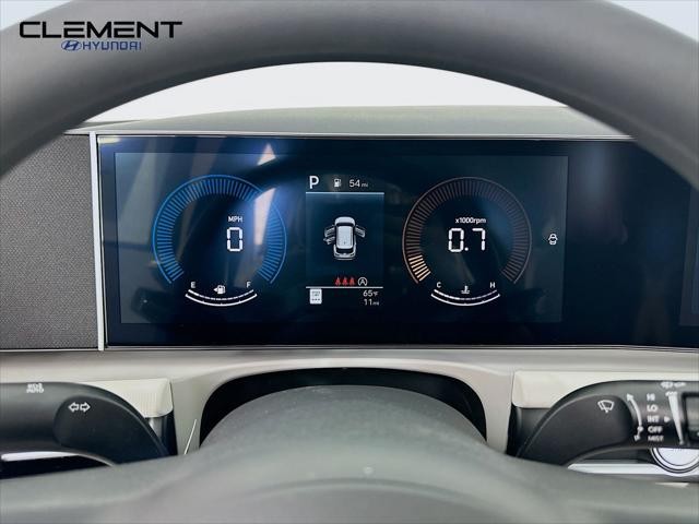 Hyundai Tucson Vehicle Full-screen Gallery Image 16