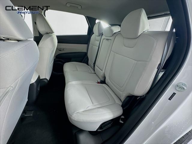 Hyundai Tucson Vehicle Full-screen Gallery Image 26
