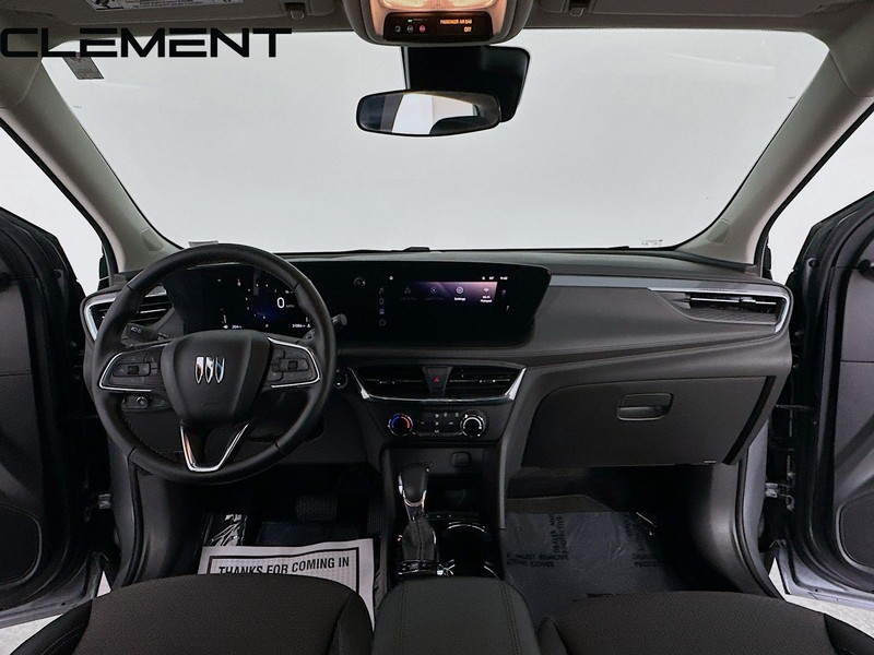 Buick Encore GX Vehicle Full-screen Gallery Image 12