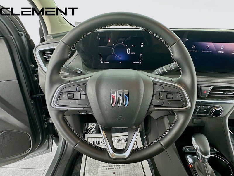 Buick Encore GX Vehicle Full-screen Gallery Image 14