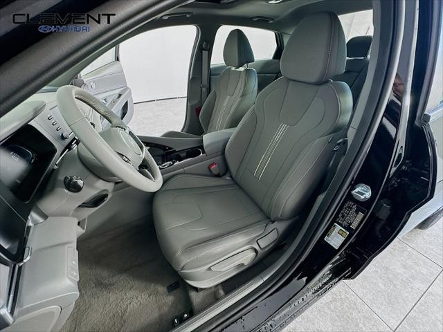 Hyundai Elantra Vehicle Full-screen Gallery Image 26