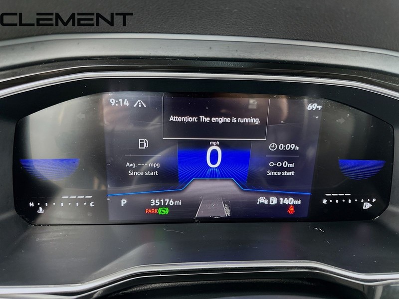 Volkswagen Jetta Vehicle Full-screen Gallery Image 18