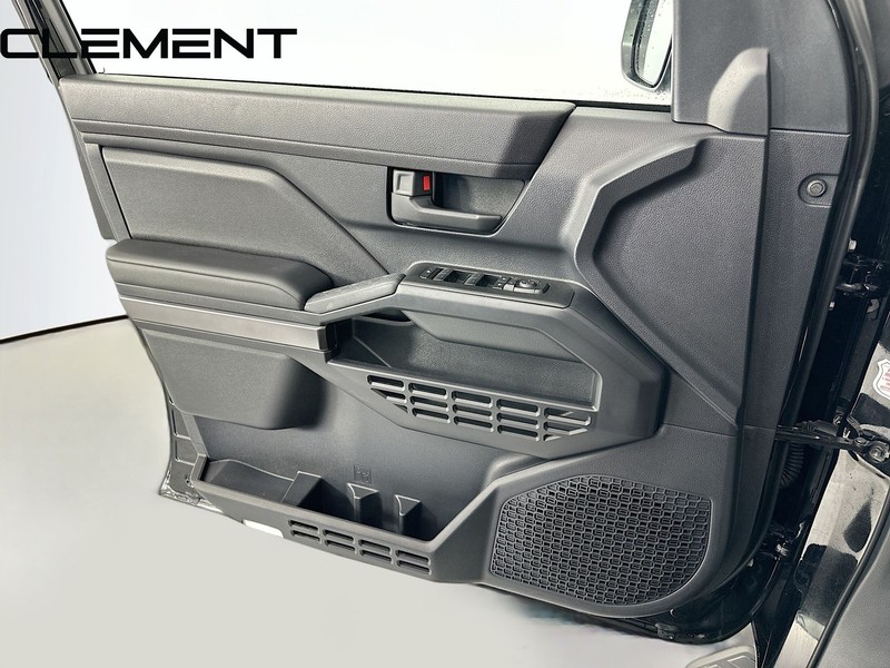 Toyota 4Runner Vehicle Image 25