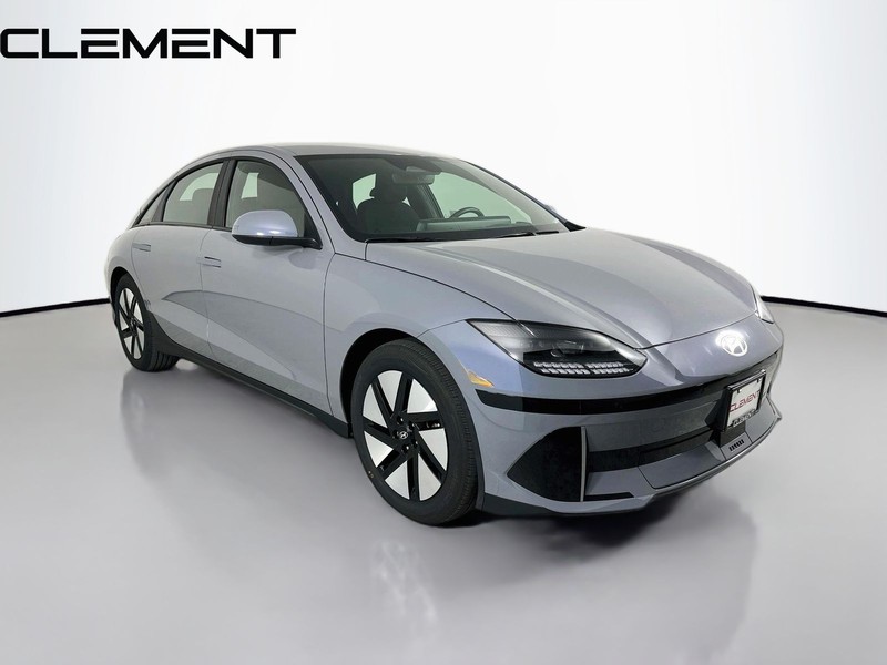 Hyundai IONIQ 6 Vehicle Full-screen Gallery Image 5