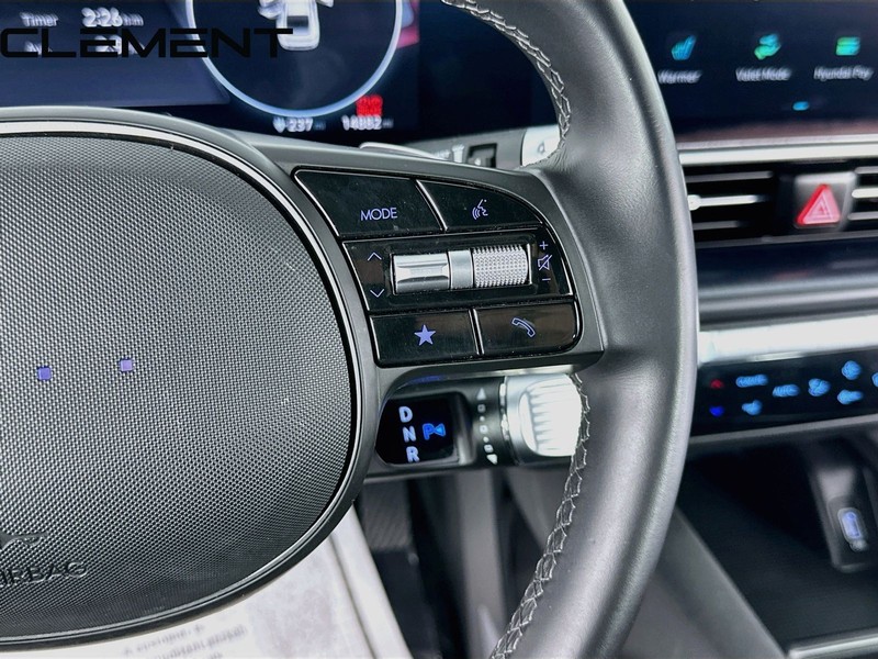Hyundai IONIQ 6 Vehicle Full-screen Gallery Image 17