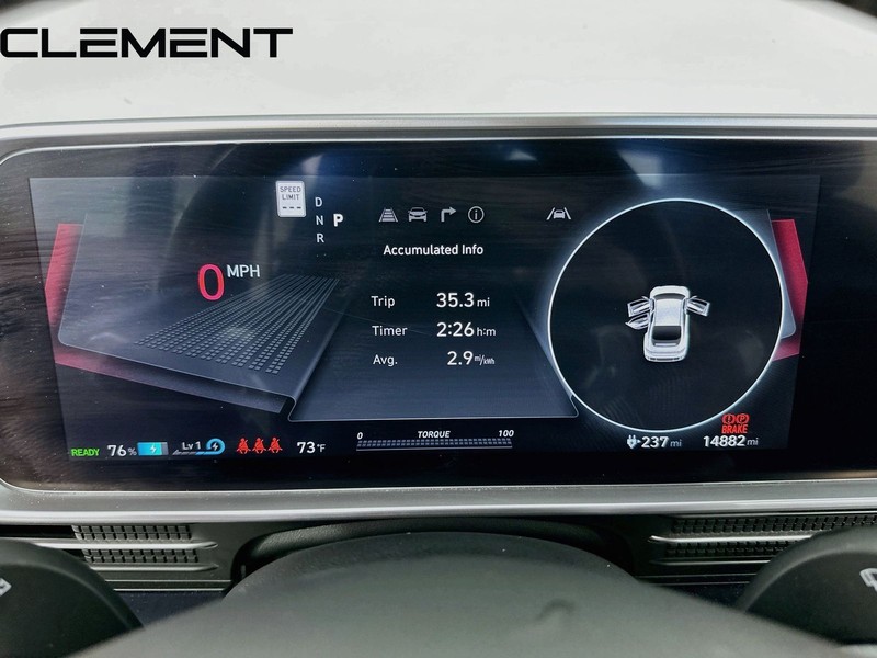 Hyundai IONIQ 6 Vehicle Full-screen Gallery Image 18