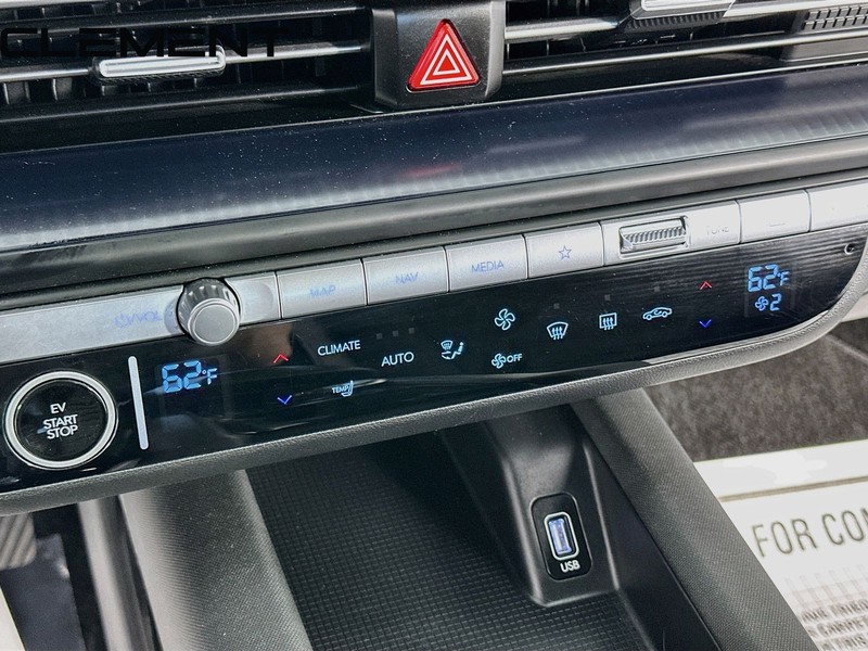 Hyundai IONIQ 6 Vehicle Full-screen Gallery Image 22