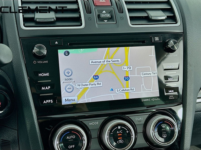 Subaru Forester Vehicle Full-screen Gallery Image 19