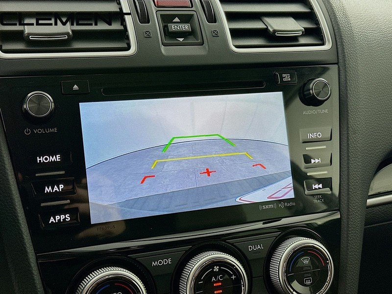 Subaru Forester Vehicle Full-screen Gallery Image 20