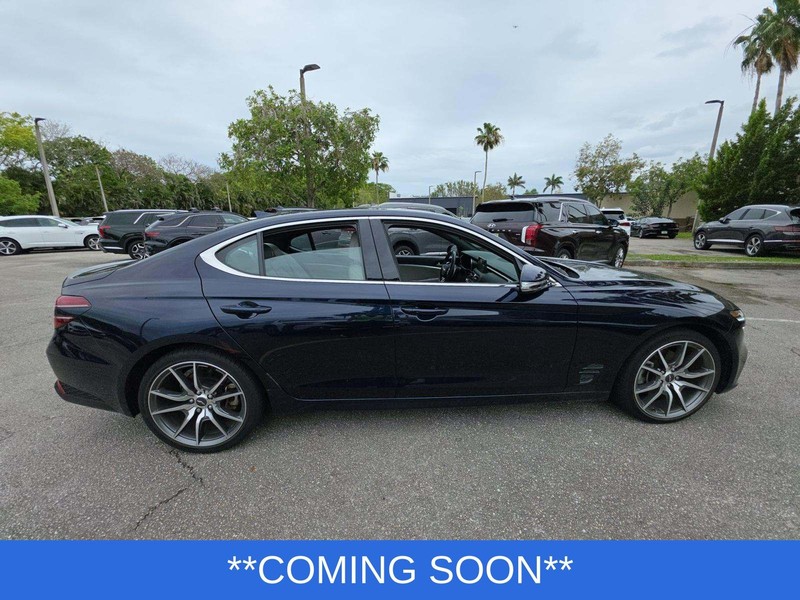Genesis G70 Vehicle Image 02