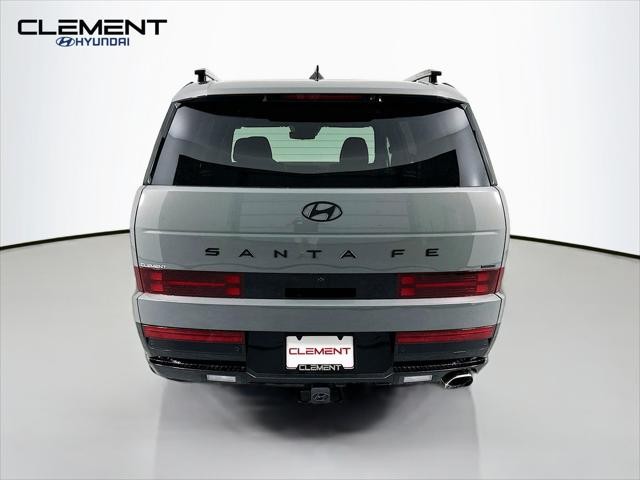 Hyundai Santa Fe Vehicle Full-screen Gallery Image 7