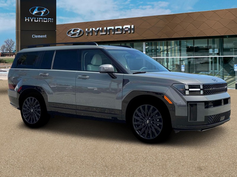 Hyundai Santa Fe Vehicle Full-screen Gallery Image 10