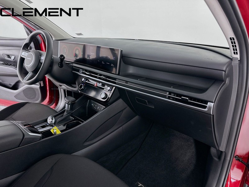 Hyundai Tucson Vehicle Full-screen Gallery Image 34